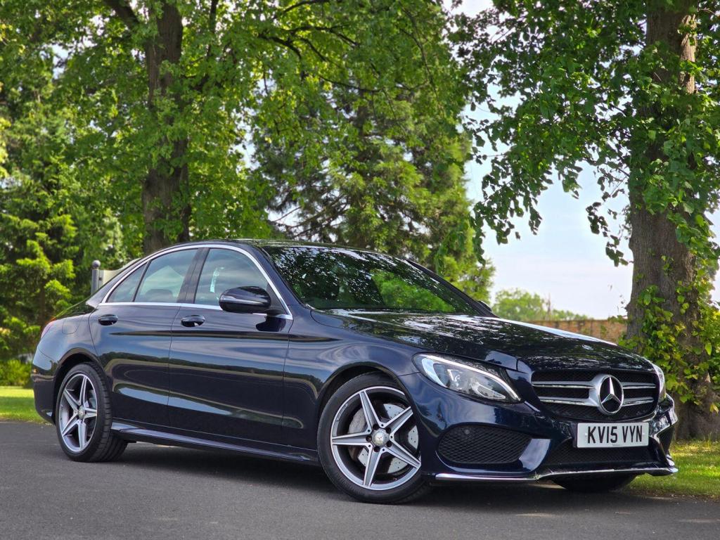 MERCEDES-BENZ C CLASS 2.1 C300dh AMG Line 2015