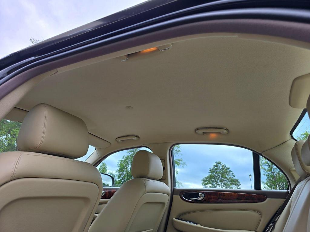 JAGUAR XJ 2.7 TDVi Executive 2009