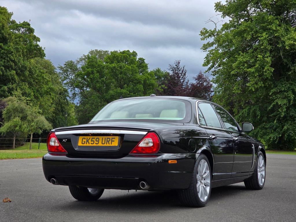 JAGUAR XJ 2.7 TDVi Executive 2009
