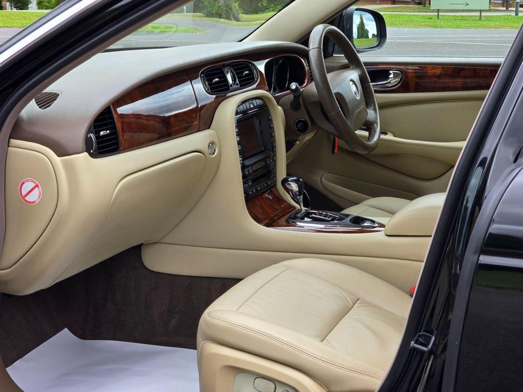 JAGUAR XJ 2.7 TDVi Executive 2009