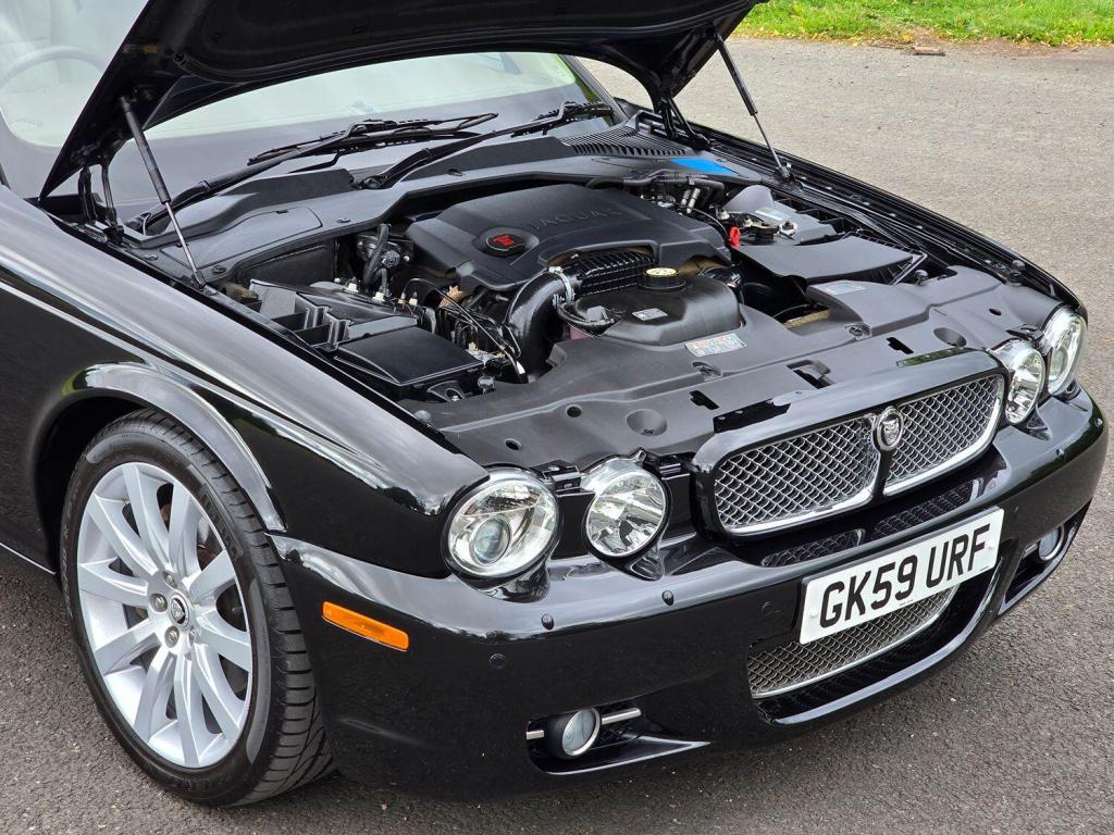 JAGUAR XJ 2.7 TDVi Executive 2009