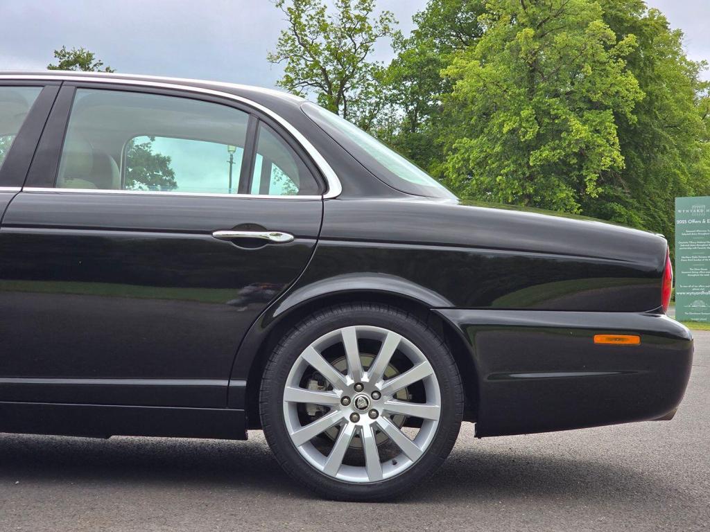 JAGUAR XJ 2.7 TDVi Executive 2009