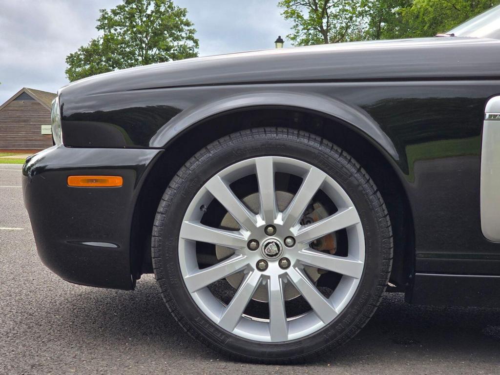 JAGUAR XJ 2.7 TDVi Executive 2009