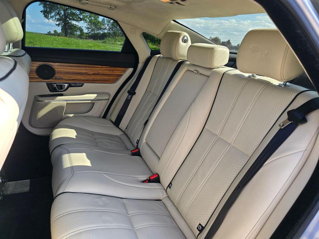 JAGUAR XJ 3.0 d V6 Portfolio 2014