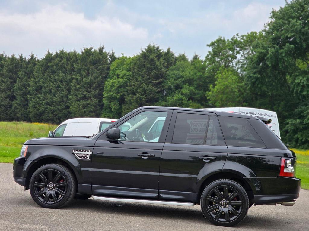 LAND ROVER RANGE ROVER SPORT 3.0 SD V6 HSE Black 2013