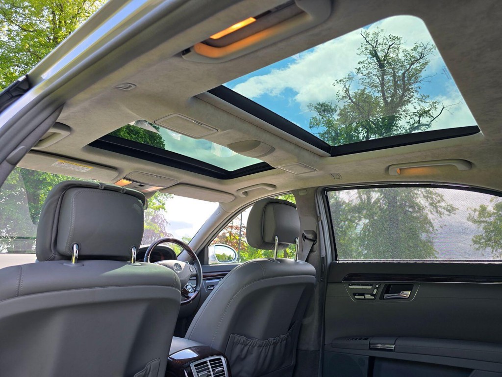 MERCEDES-BENZ S CLASS 5.5 S500 V8 2006