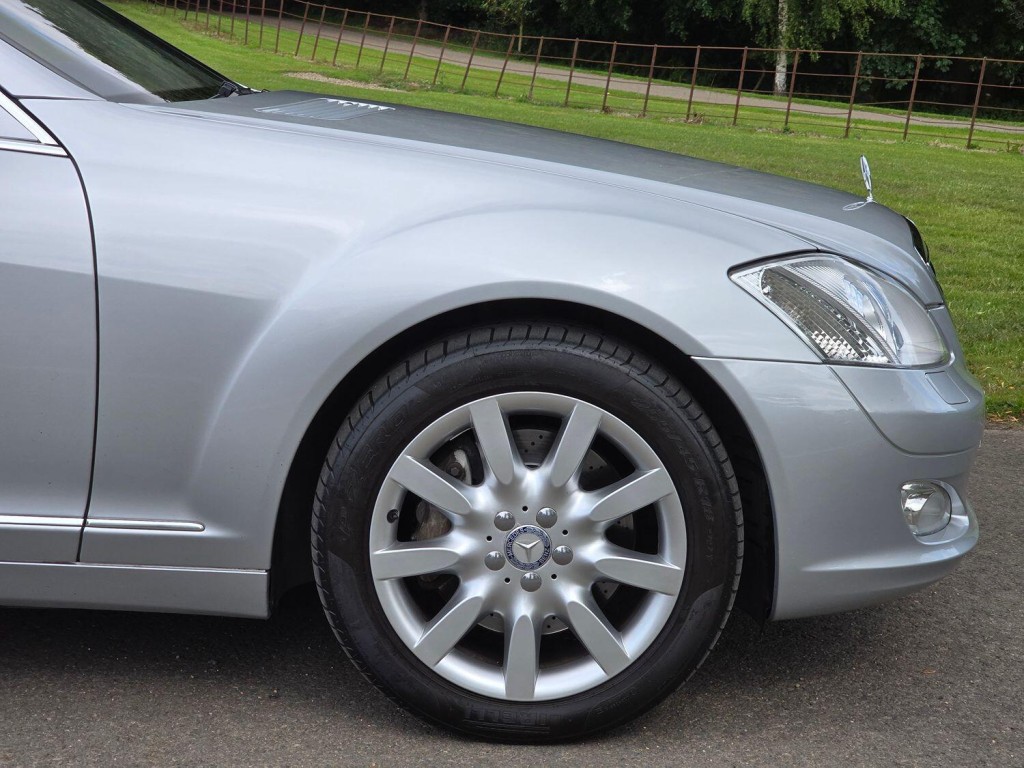 MERCEDES-BENZ S CLASS 5.5 S500 V8 2006