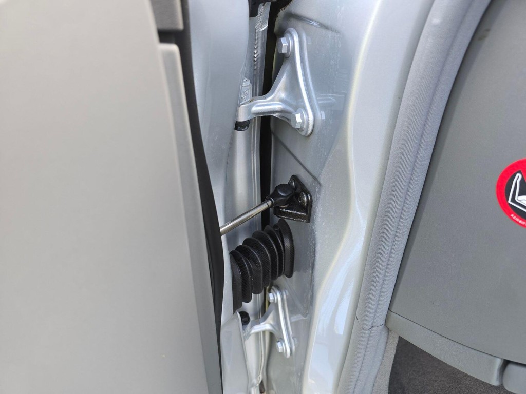 MERCEDES-BENZ S CLASS 5.5 S500 V8 2006