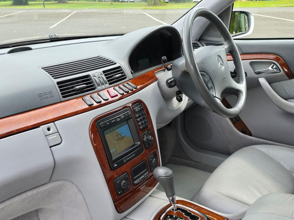 MERCEDES-BENZ S CLASS 3.2 S320 2001