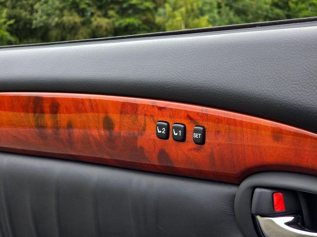 LEXUS SC 430 4.3 430 2009
