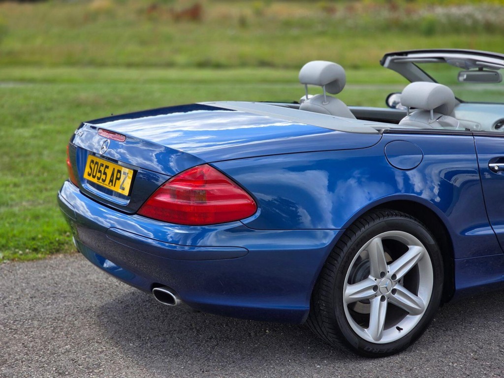 MERCEDES-BENZ SL 3.7 SL350 2005
