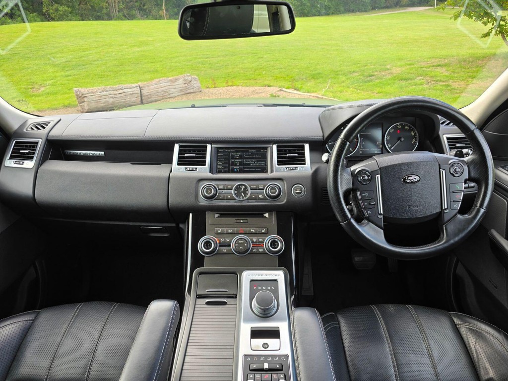 LAND ROVER RANGE ROVER SPORT 3.0 SD V6 HSE Black 2013