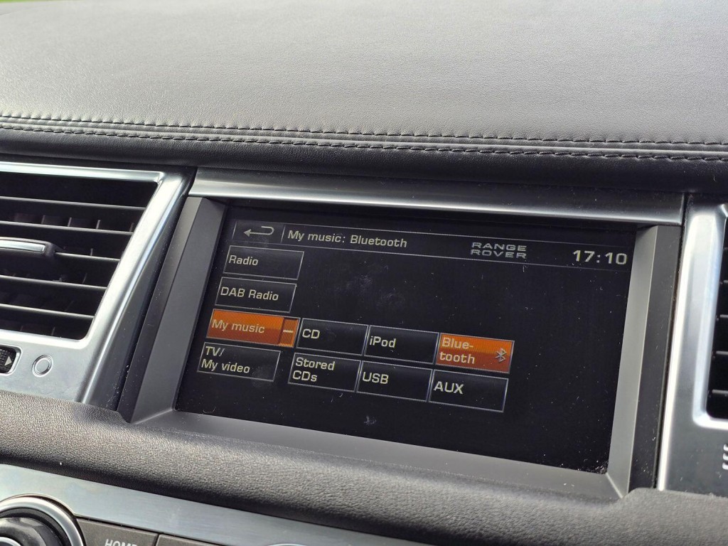 LAND ROVER RANGE ROVER SPORT 3.0 SD V6 HSE Black 2013