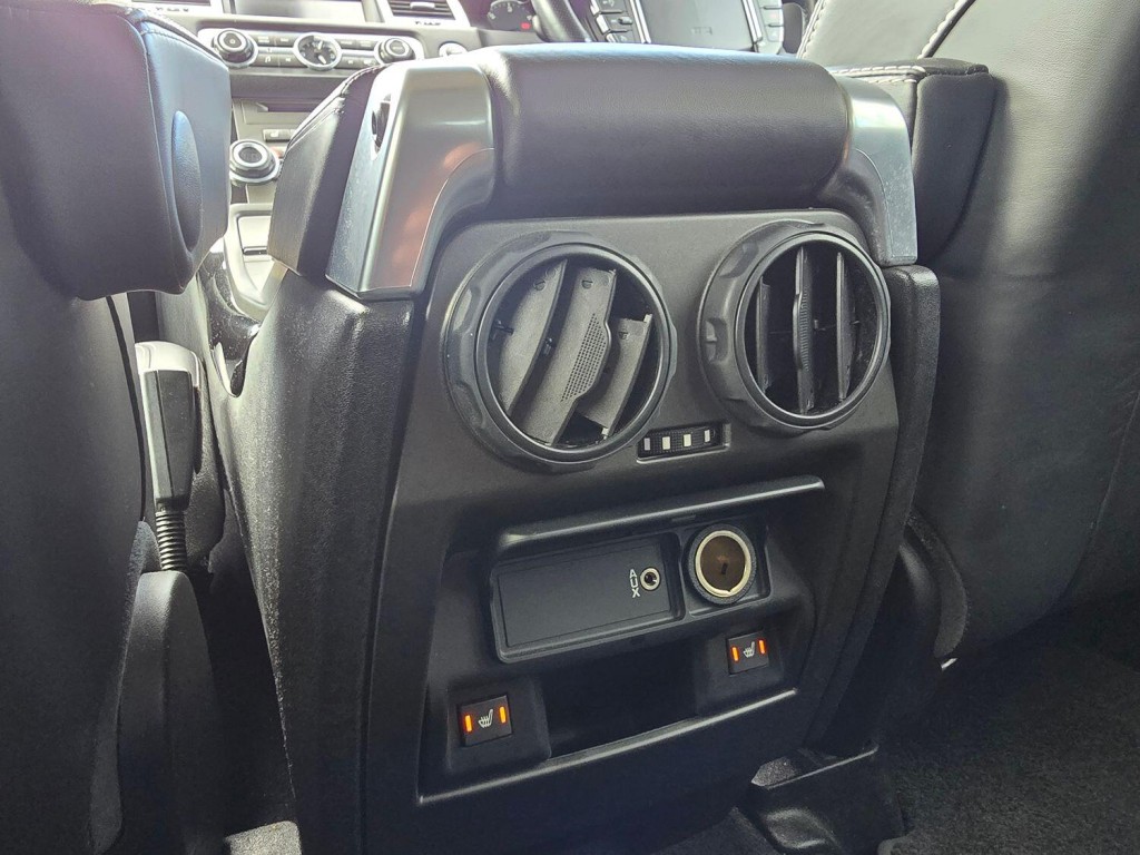 LAND ROVER RANGE ROVER SPORT 3.0 SD V6 HSE Black 2013