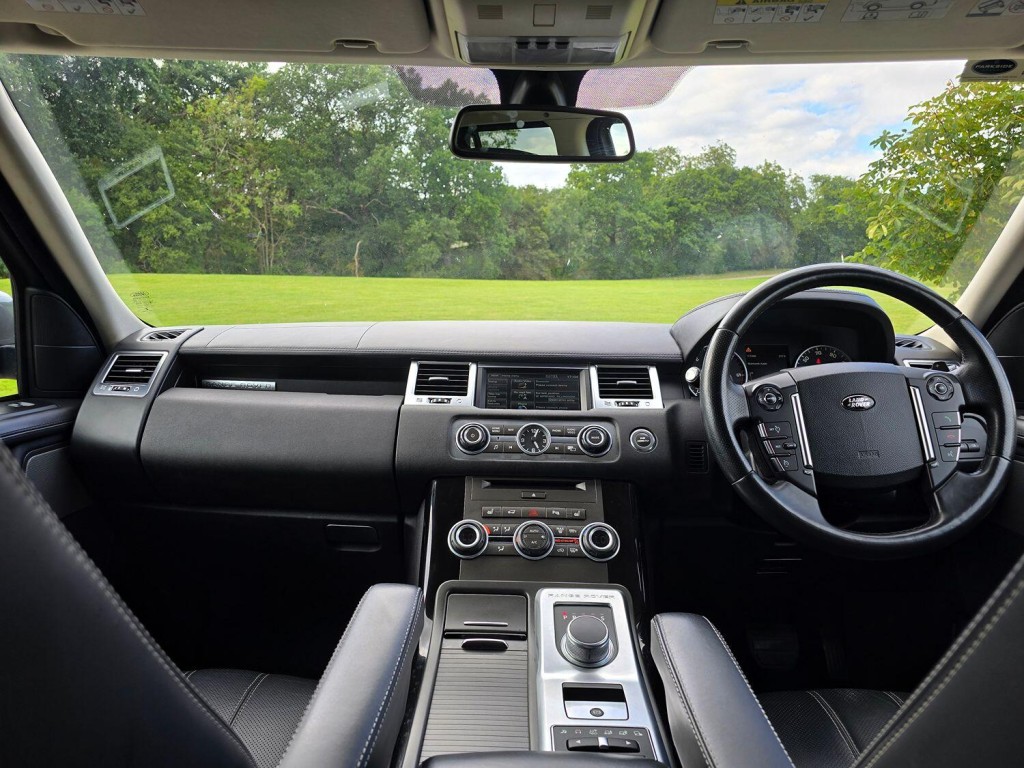 LAND ROVER RANGE ROVER SPORT 3.0 SD V6 HSE Black 2013