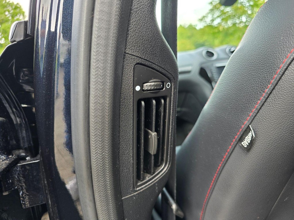 FORD MONDEO 2.2 TDCi Titanium X Sport 2011