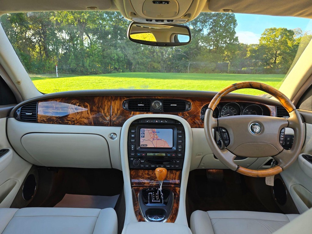 JAGUAR XJ 4.2 XJ8 SE 2005
