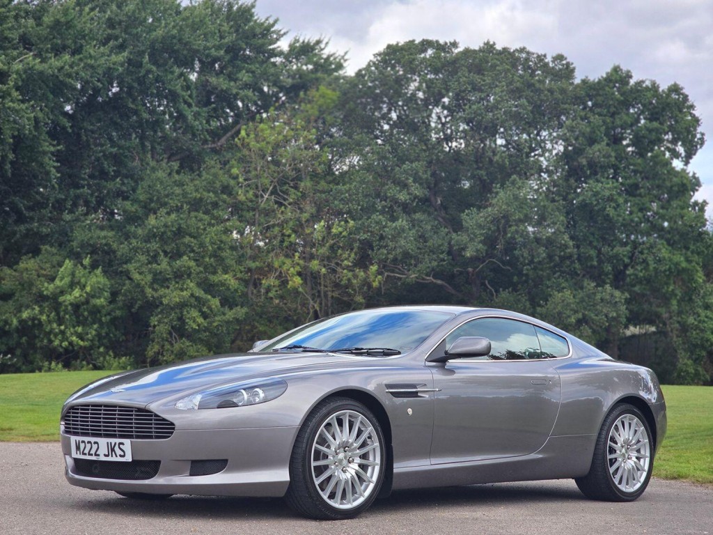 ASTON MARTIN DB9 5.9 2005