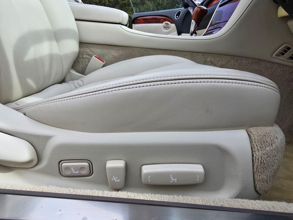 LEXUS SC 430 4.3 430 2006