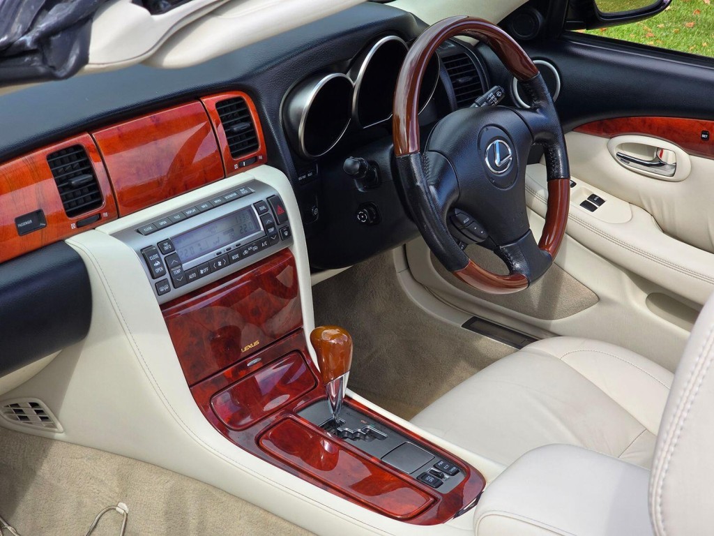 LEXUS SC 430 4.3 430 2006