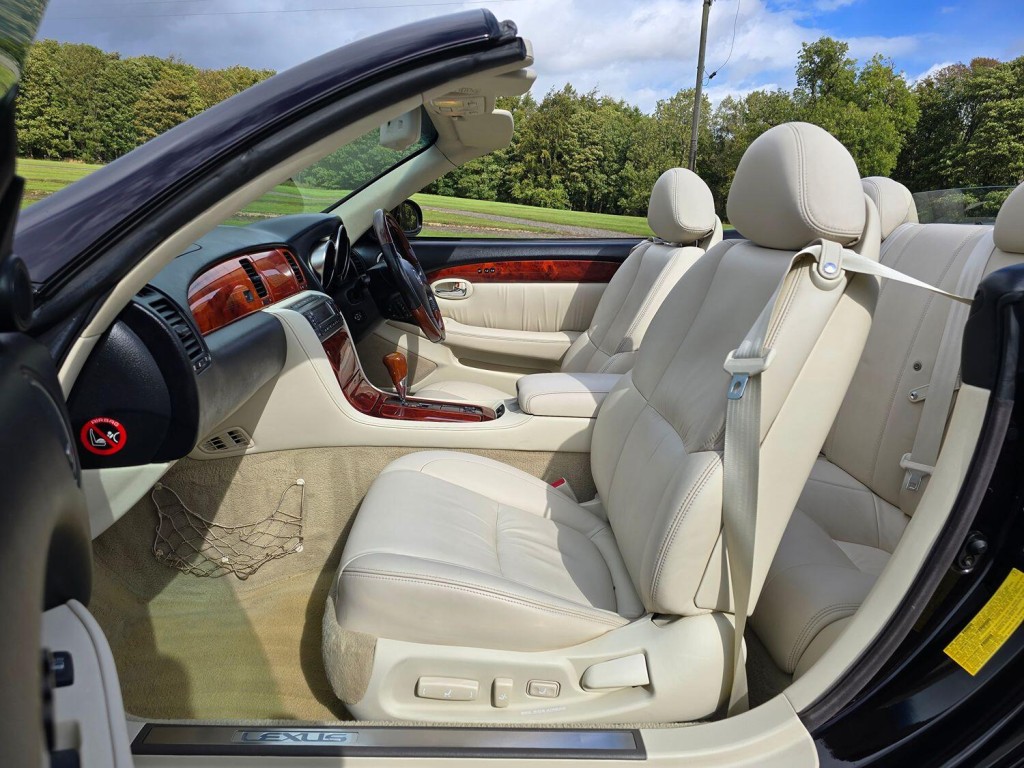 LEXUS SC 430 4.3 430 2006