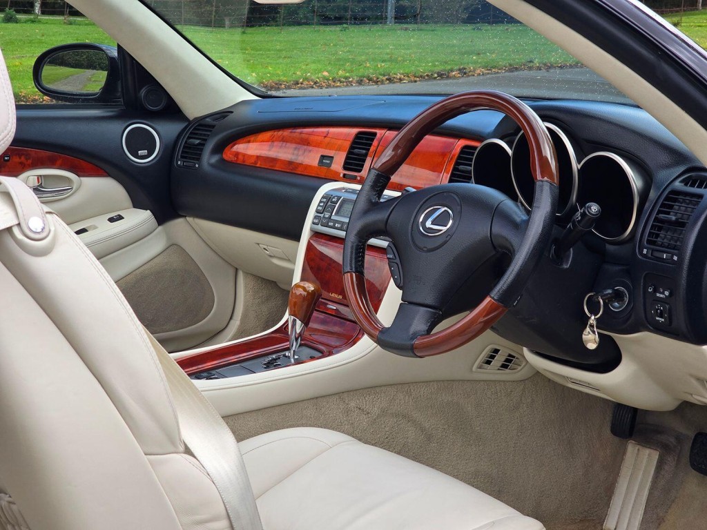 LEXUS SC 430 4.3 430 2006