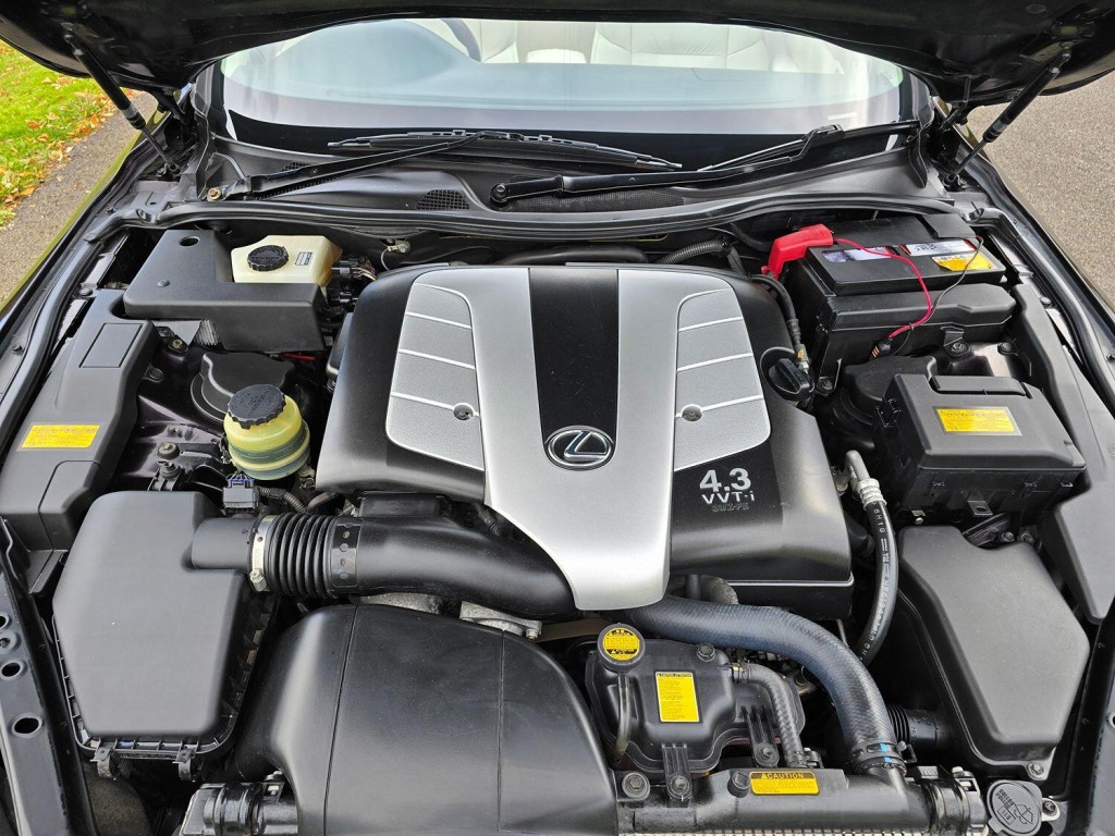 LEXUS SC 430 4.3 430 2006