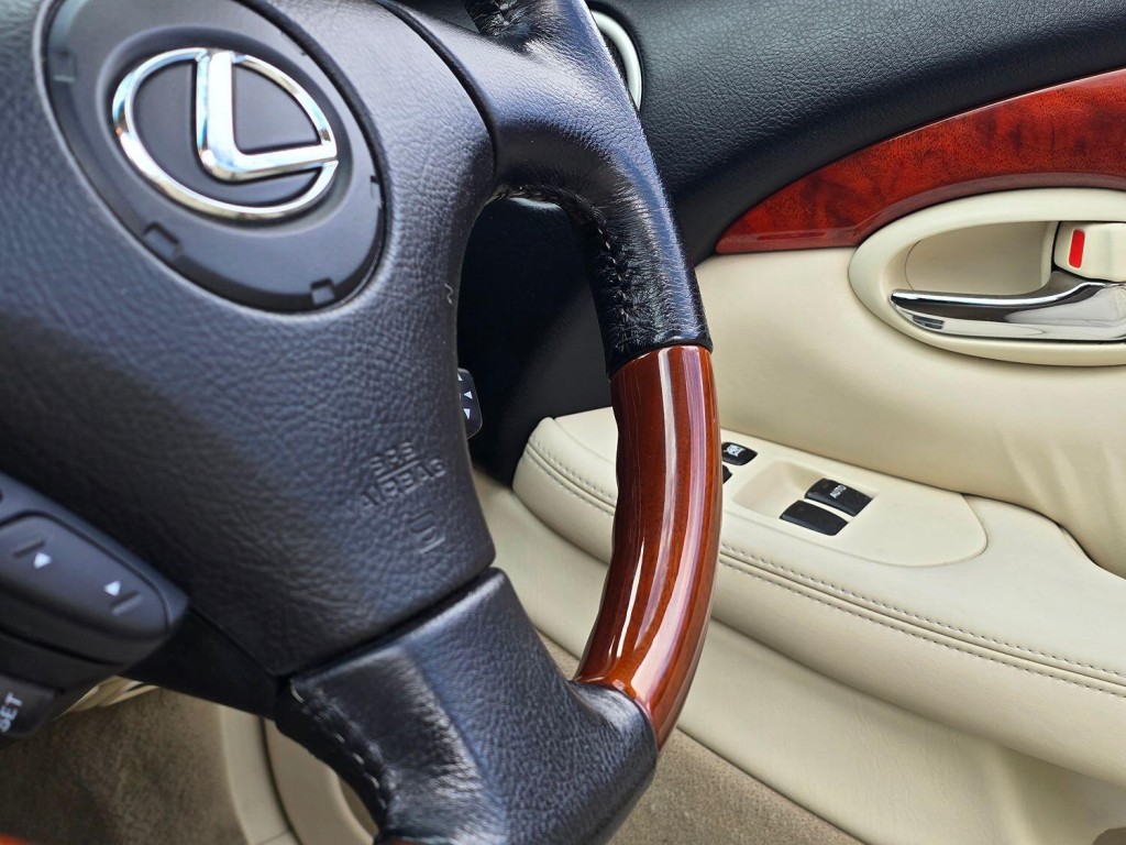 LEXUS SC 430 4.3 430 2006