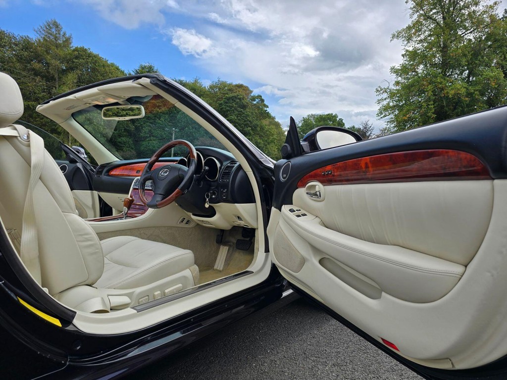 LEXUS SC 430 4.3 430 2006