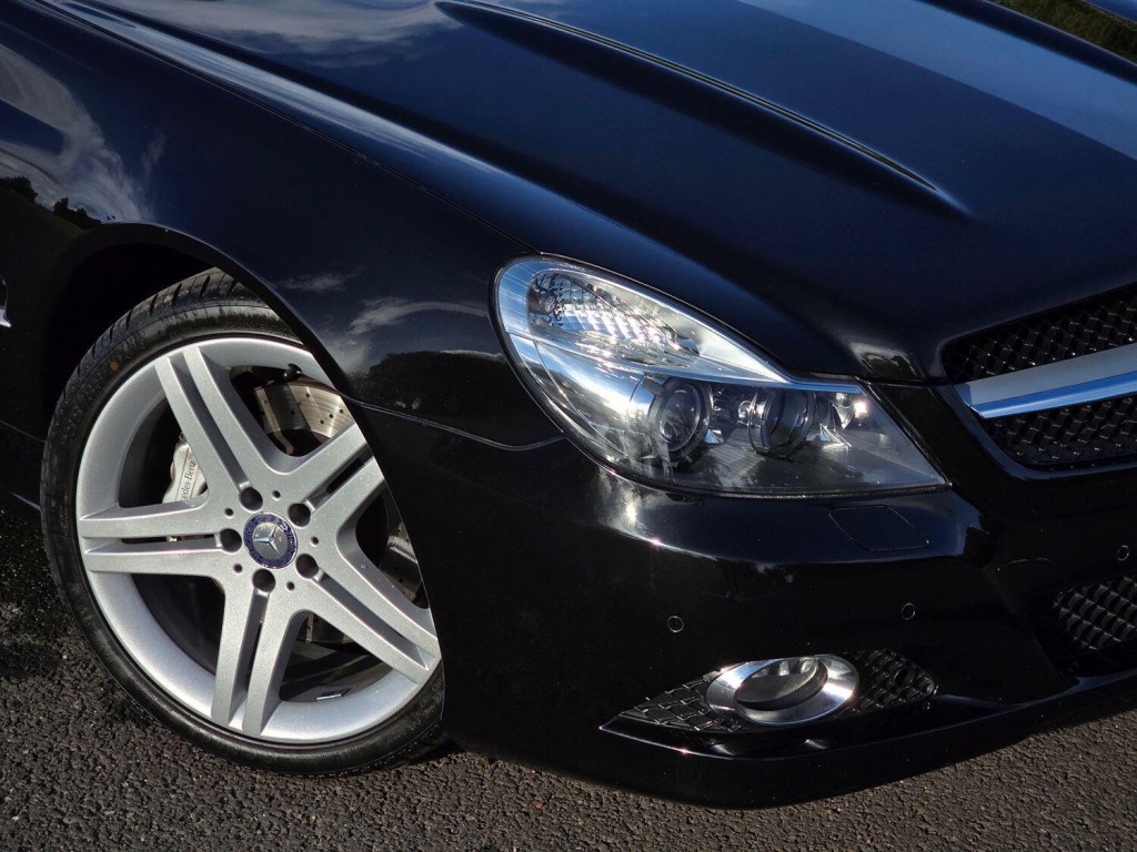 MERCEDES-BENZ SL 5.5 SL500 2010