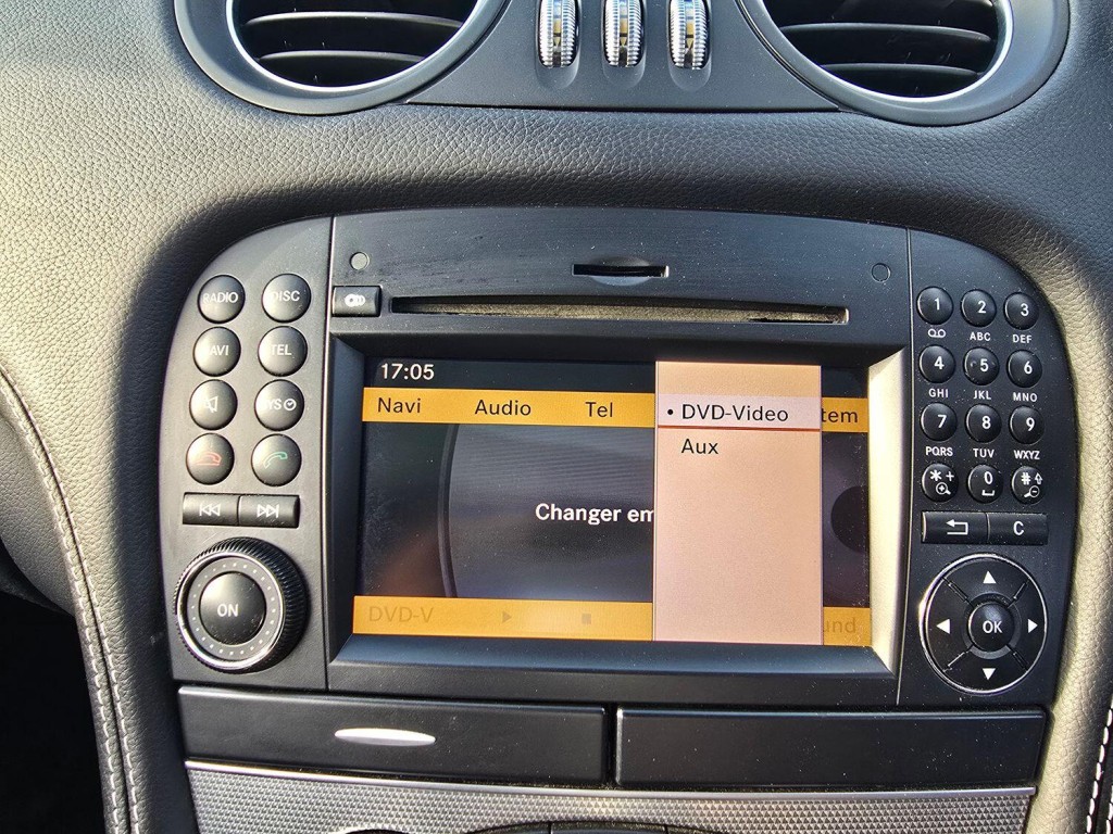 MERCEDES-BENZ SL 5.5 SL500 2010