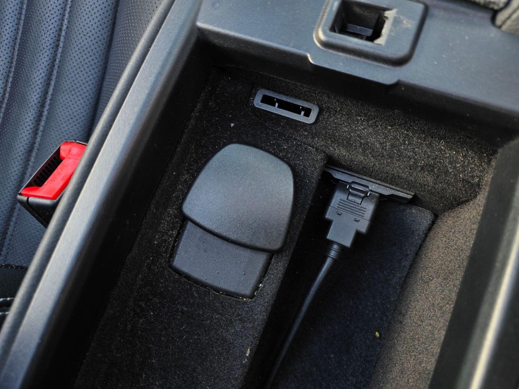 MERCEDES-BENZ SL 5.5 SL500 2010