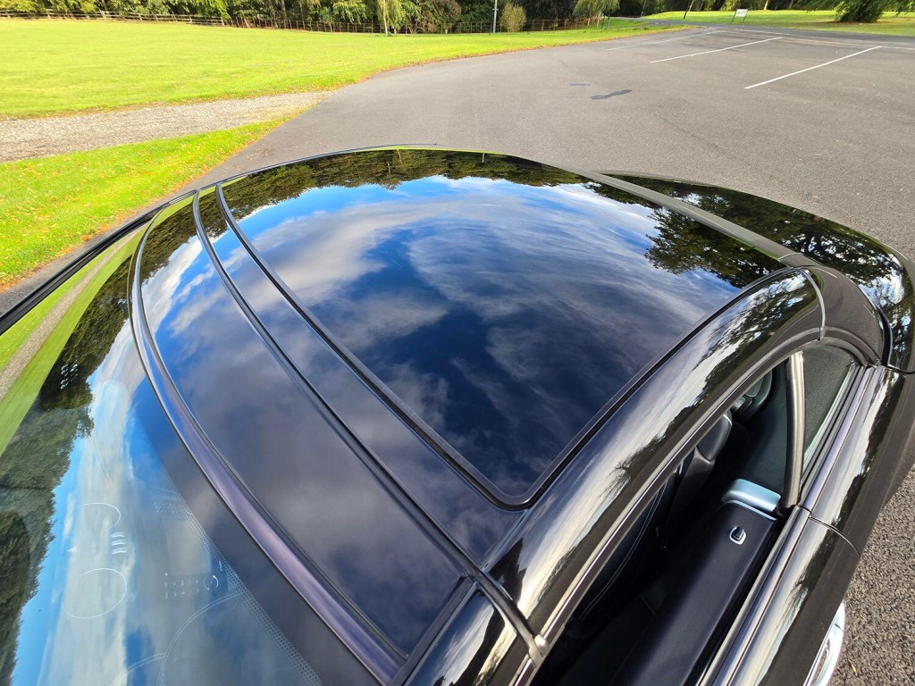 MERCEDES-BENZ SL 5.5 SL500 2010