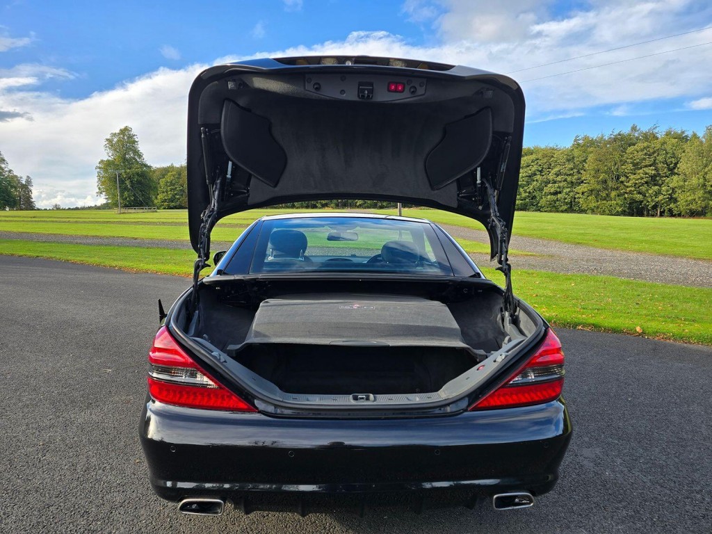 MERCEDES-BENZ SL 5.5 SL500 2010
