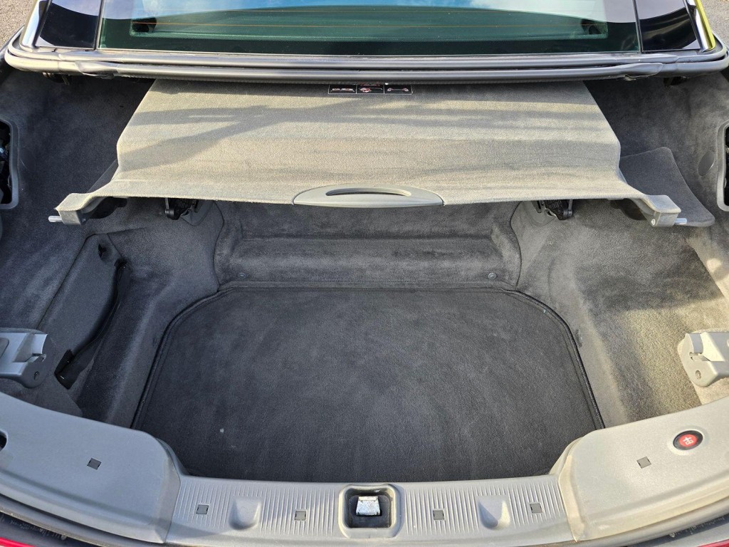 MERCEDES-BENZ SL 5.5 SL500 2010