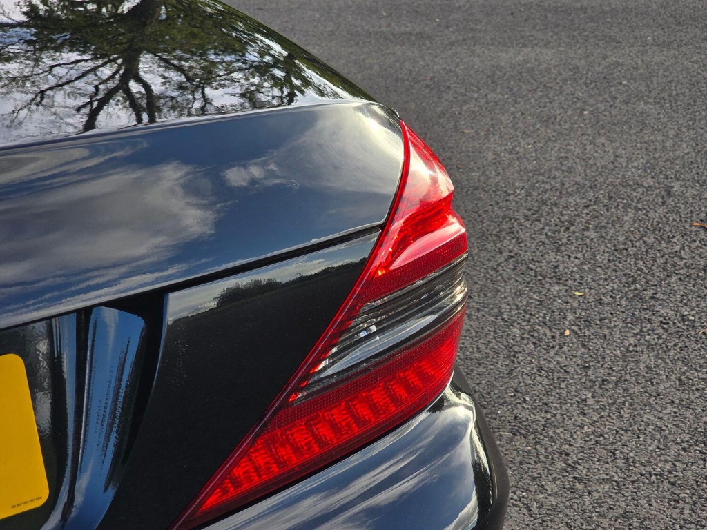 MERCEDES-BENZ SL 5.5 SL500 2010