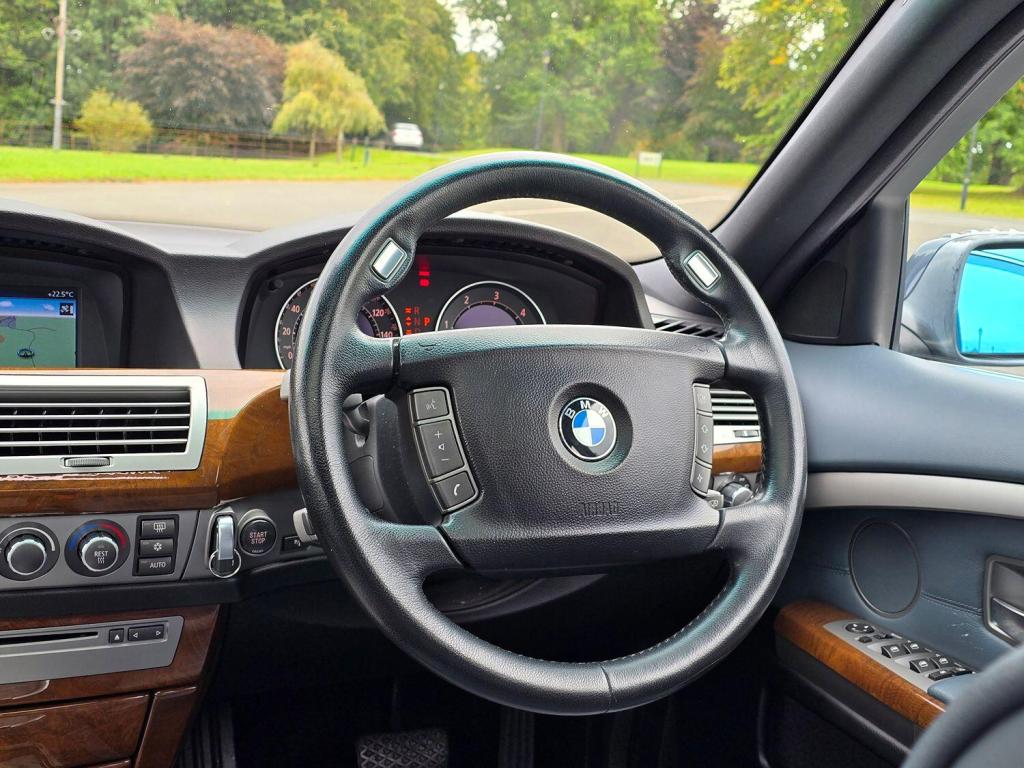 BMW 7 SERIES 3.0 730d SE 2006