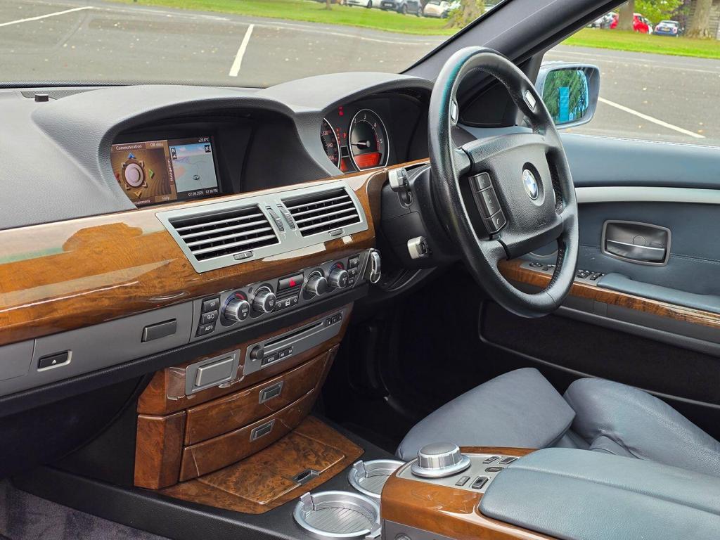 BMW 7 SERIES 3.0 730d SE 2006