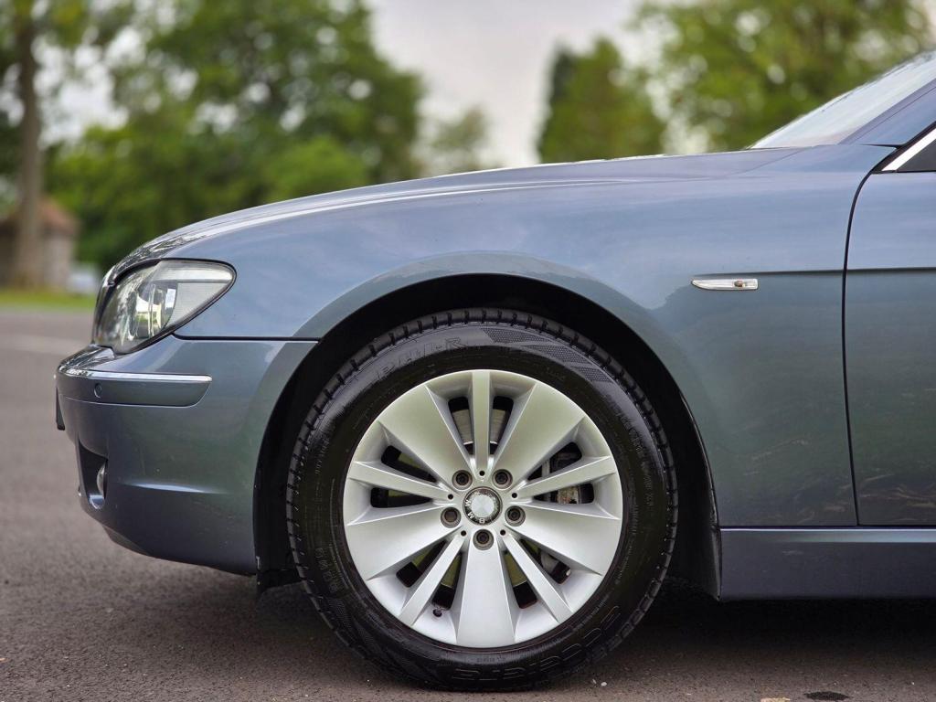 BMW 7 SERIES 3.0 730d SE 2006