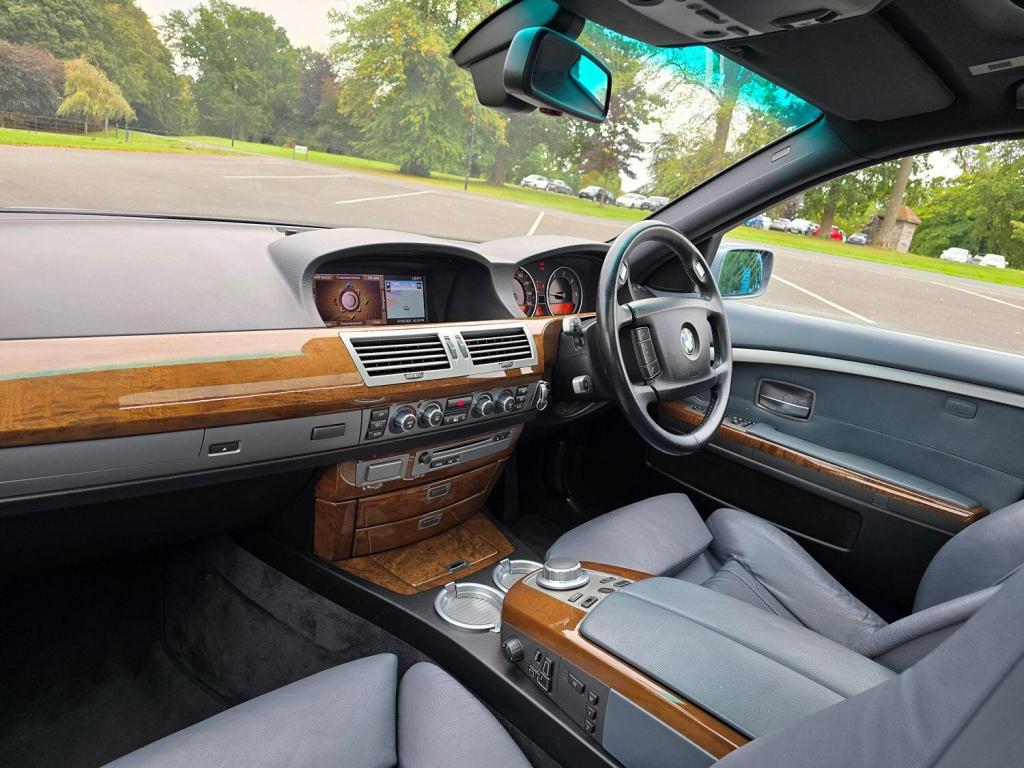 BMW 7 SERIES 3.0 730d SE 2006