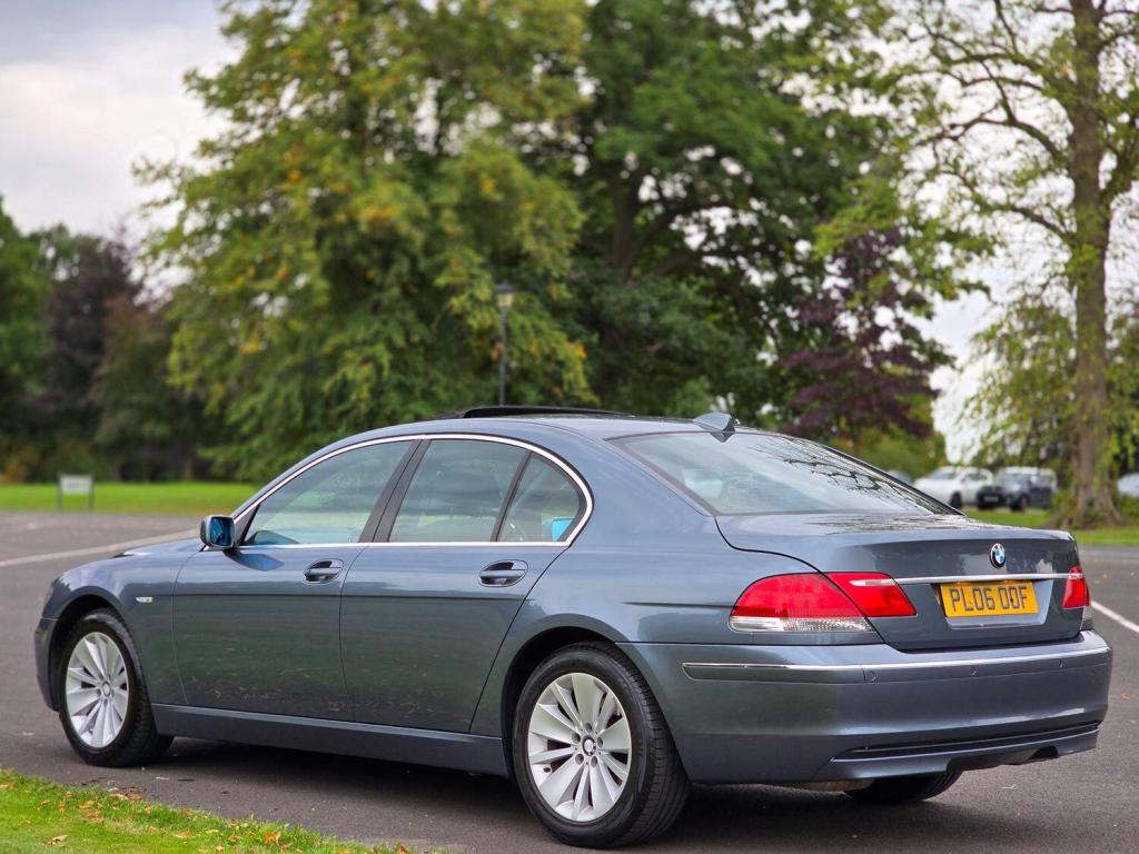 BMW 7 SERIES 3.0 730d SE 2006
