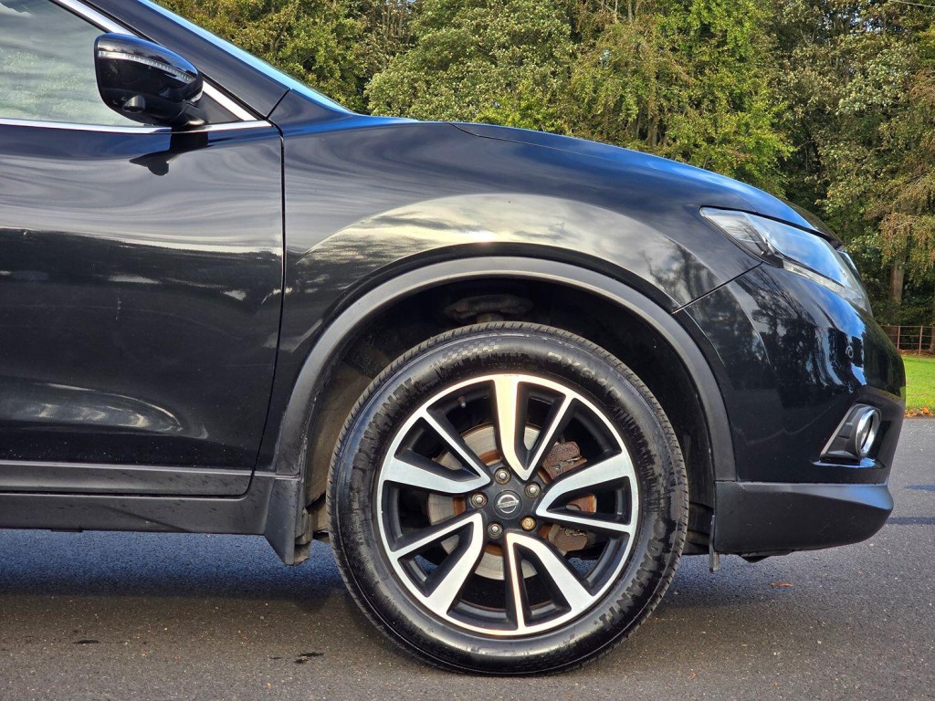NISSAN X-TRAIL 1.6 DIG-T N-Vision 2017