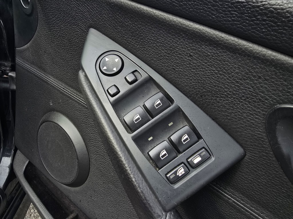 BMW 6 SERIES 3.0 635d Sport Convertible 2009