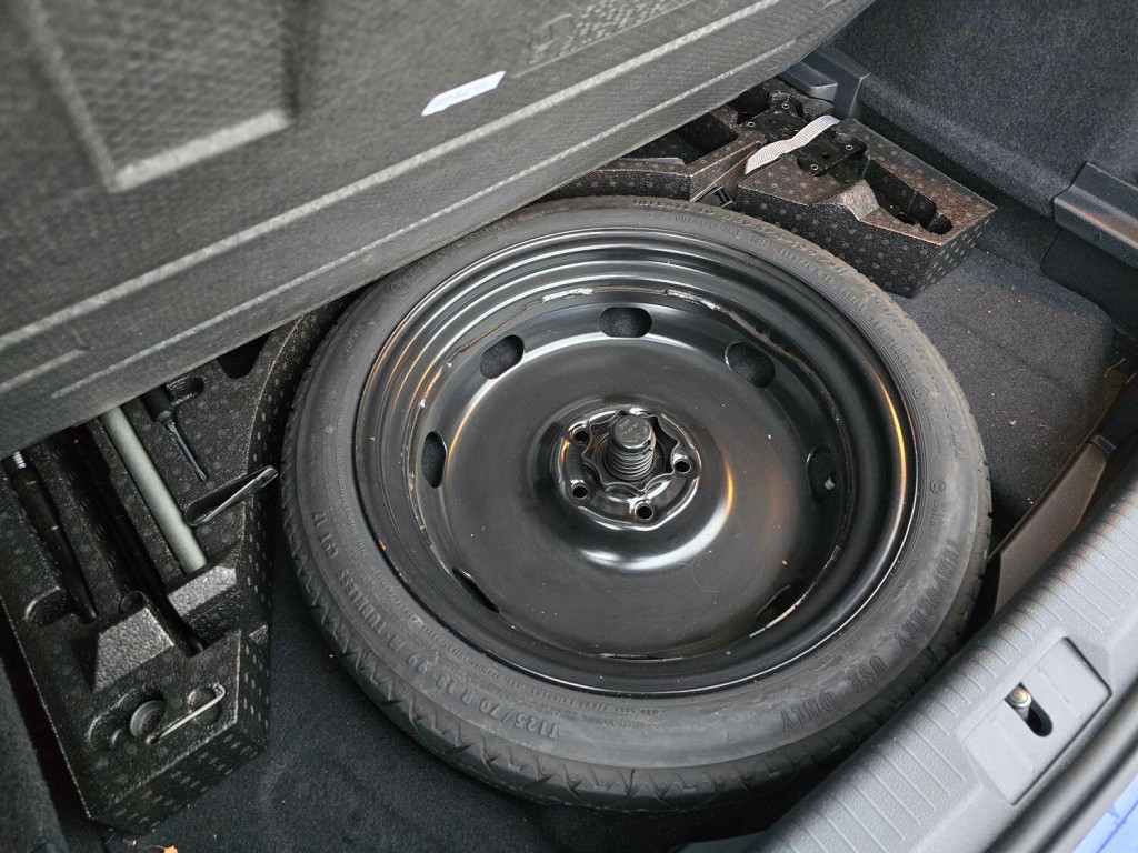 VOLKSWAGEN GOLF 2.0 TSI R 2018