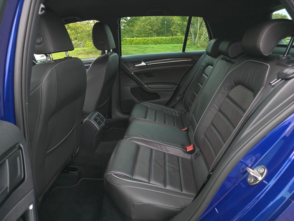 VOLKSWAGEN GOLF 2.0 TSI R 2018