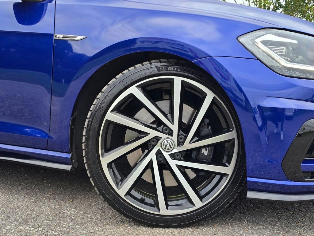 VOLKSWAGEN GOLF 2.0 TSI R 2018