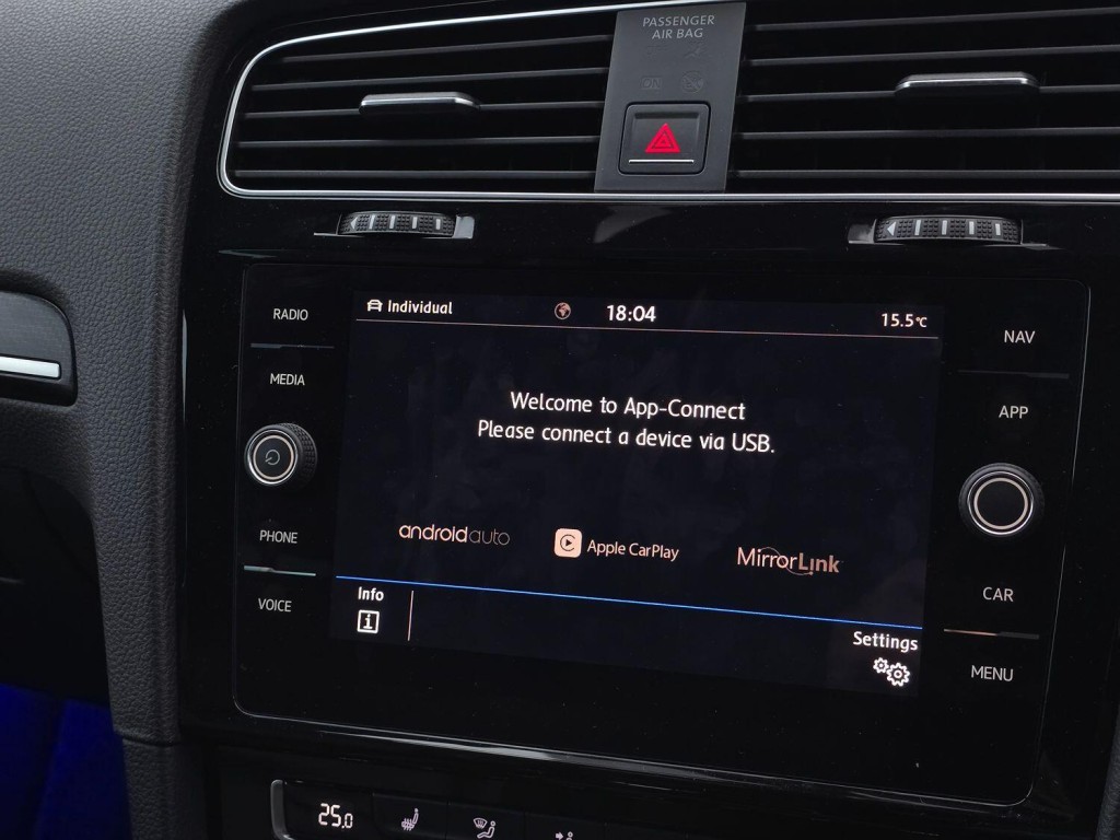 VOLKSWAGEN GOLF 2.0 TSI R 2018