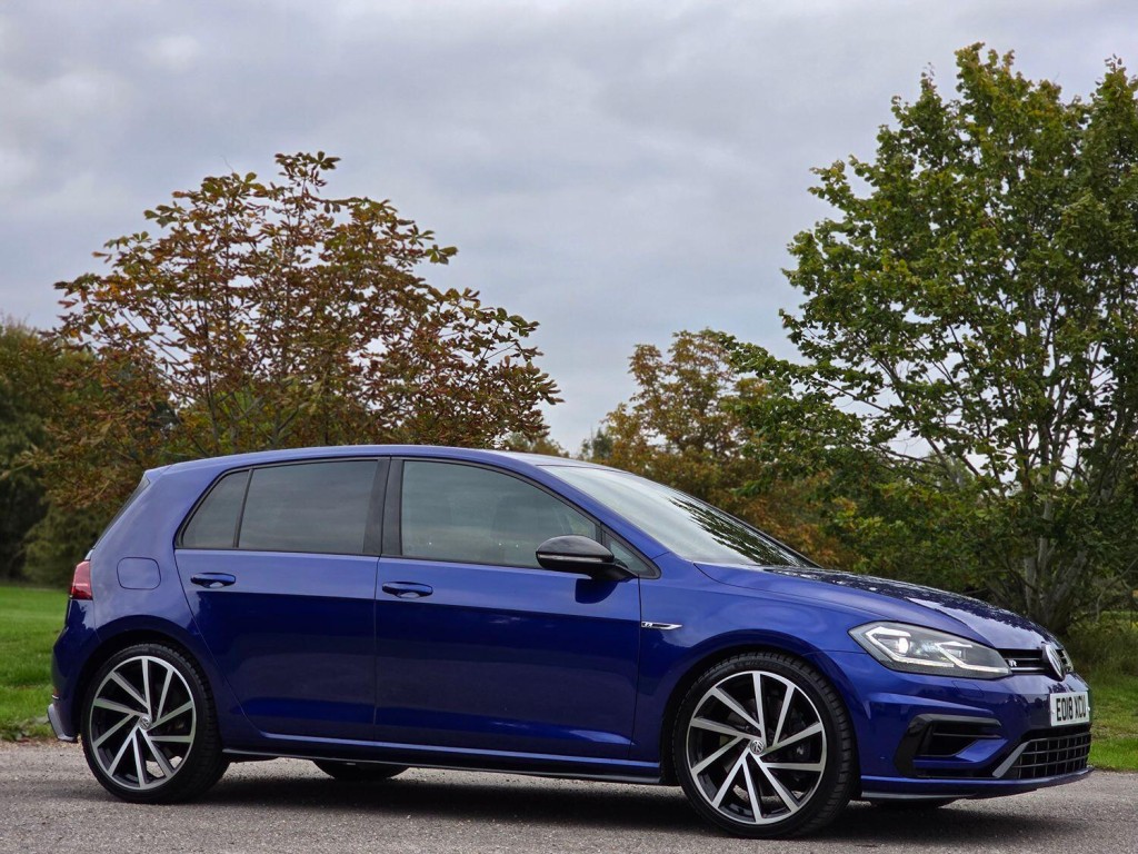 VOLKSWAGEN GOLF 2.0 TSI R 2018