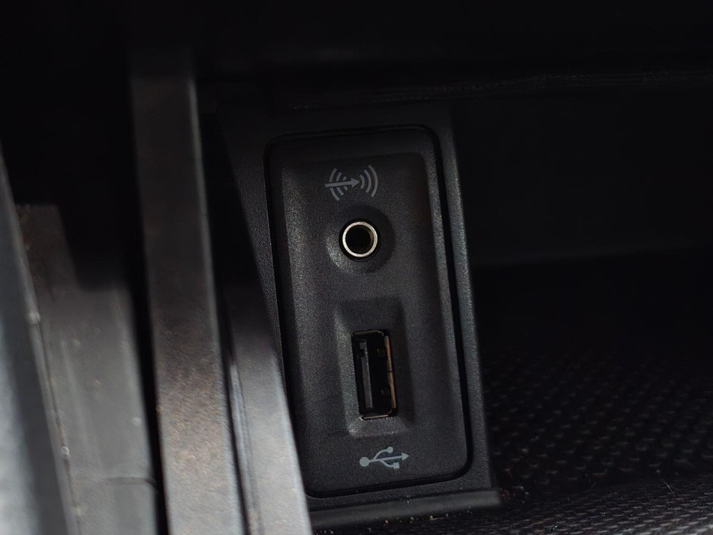 VOLKSWAGEN GOLF 2.0 TSI R 2018