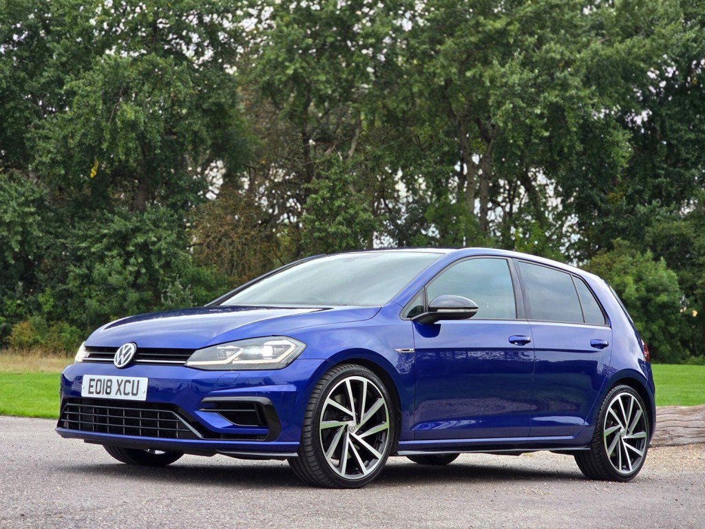 VOLKSWAGEN GOLF 2.0 TSI R 2018